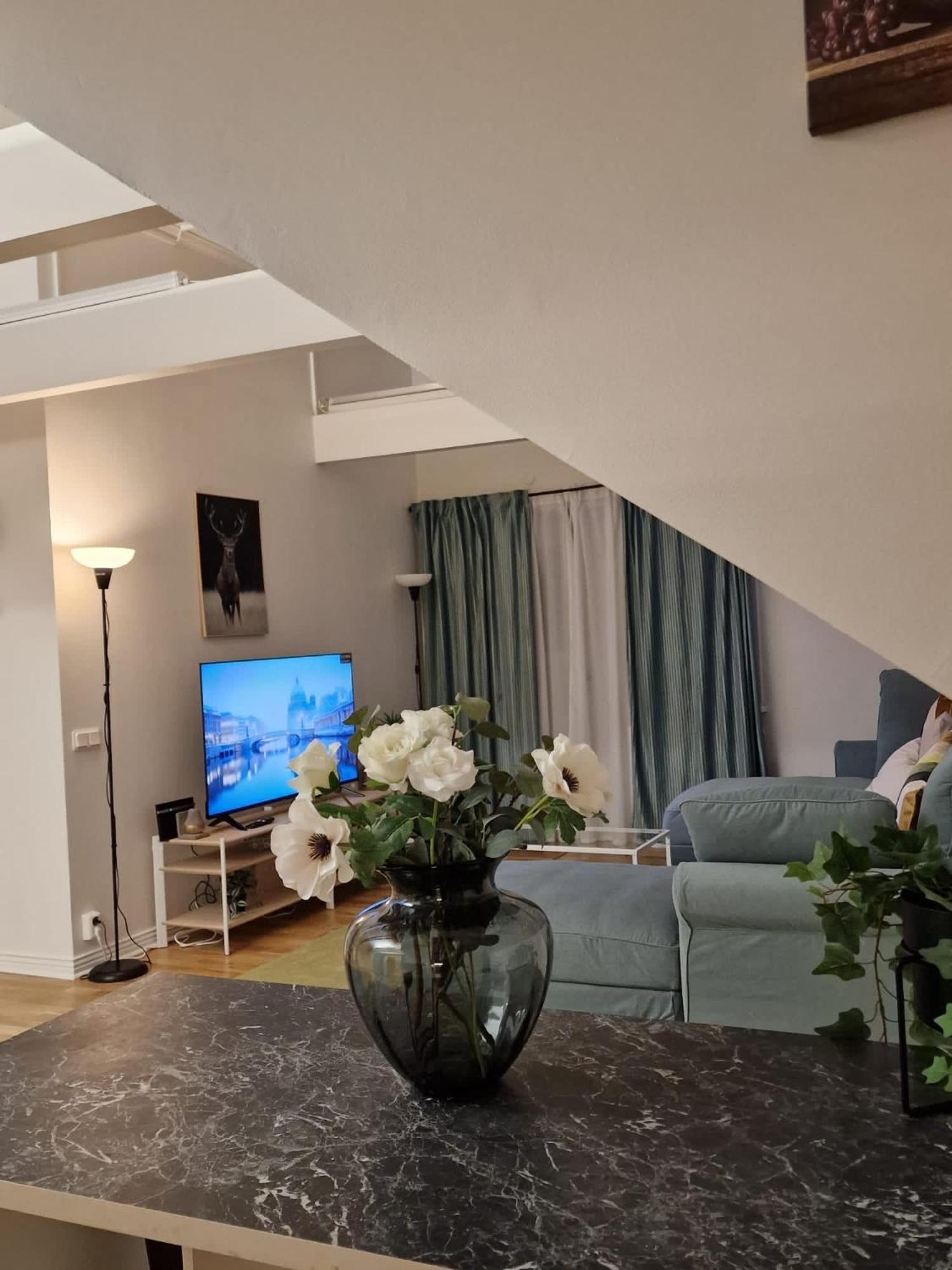Noah Longstay Apartment Vasteras Exterior photo
