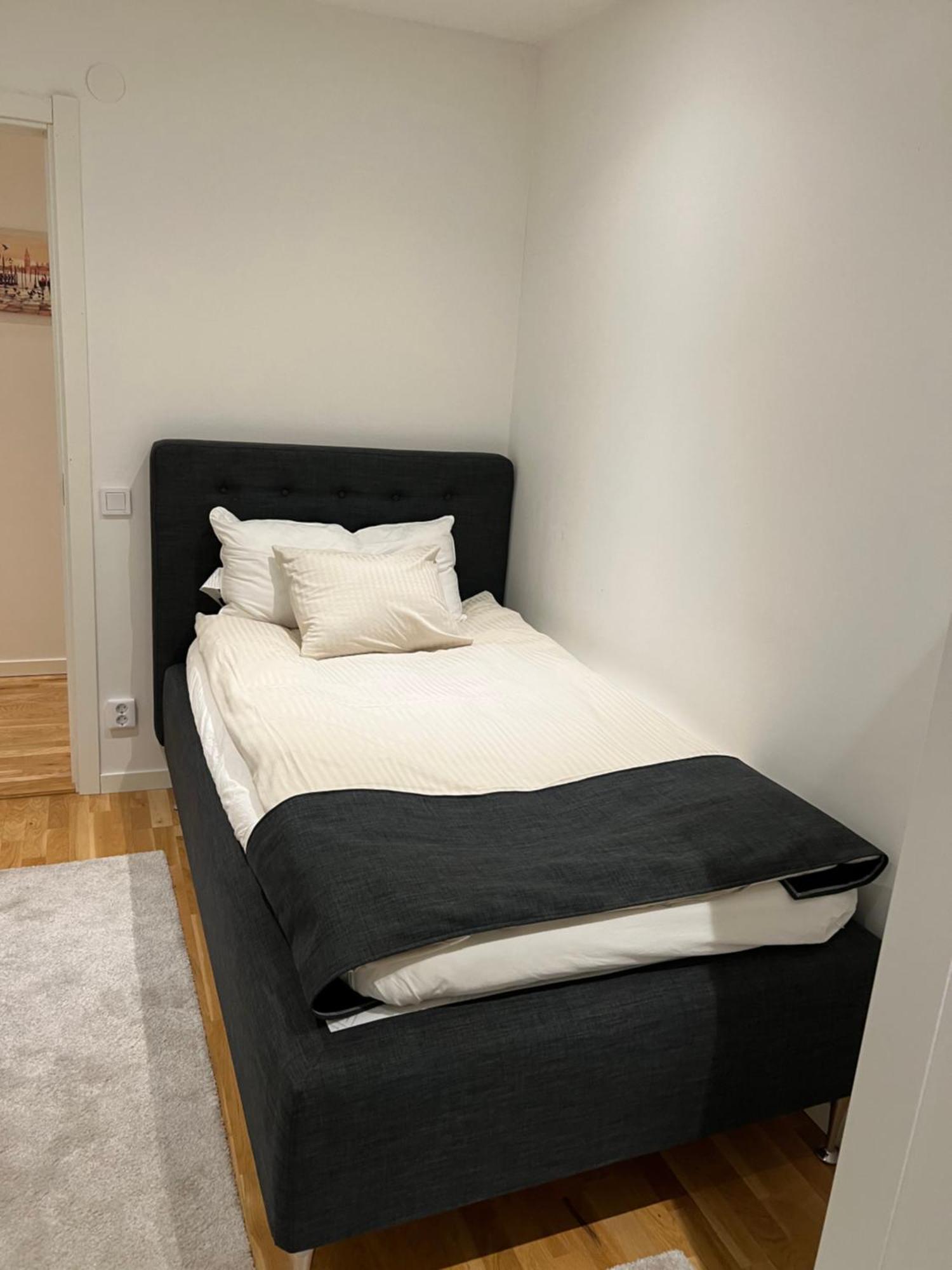 Noah Longstay Apartment Vasteras Exterior photo