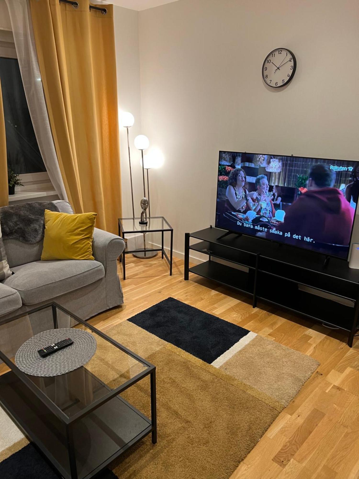 Noah Longstay Apartment Vasteras Exterior photo