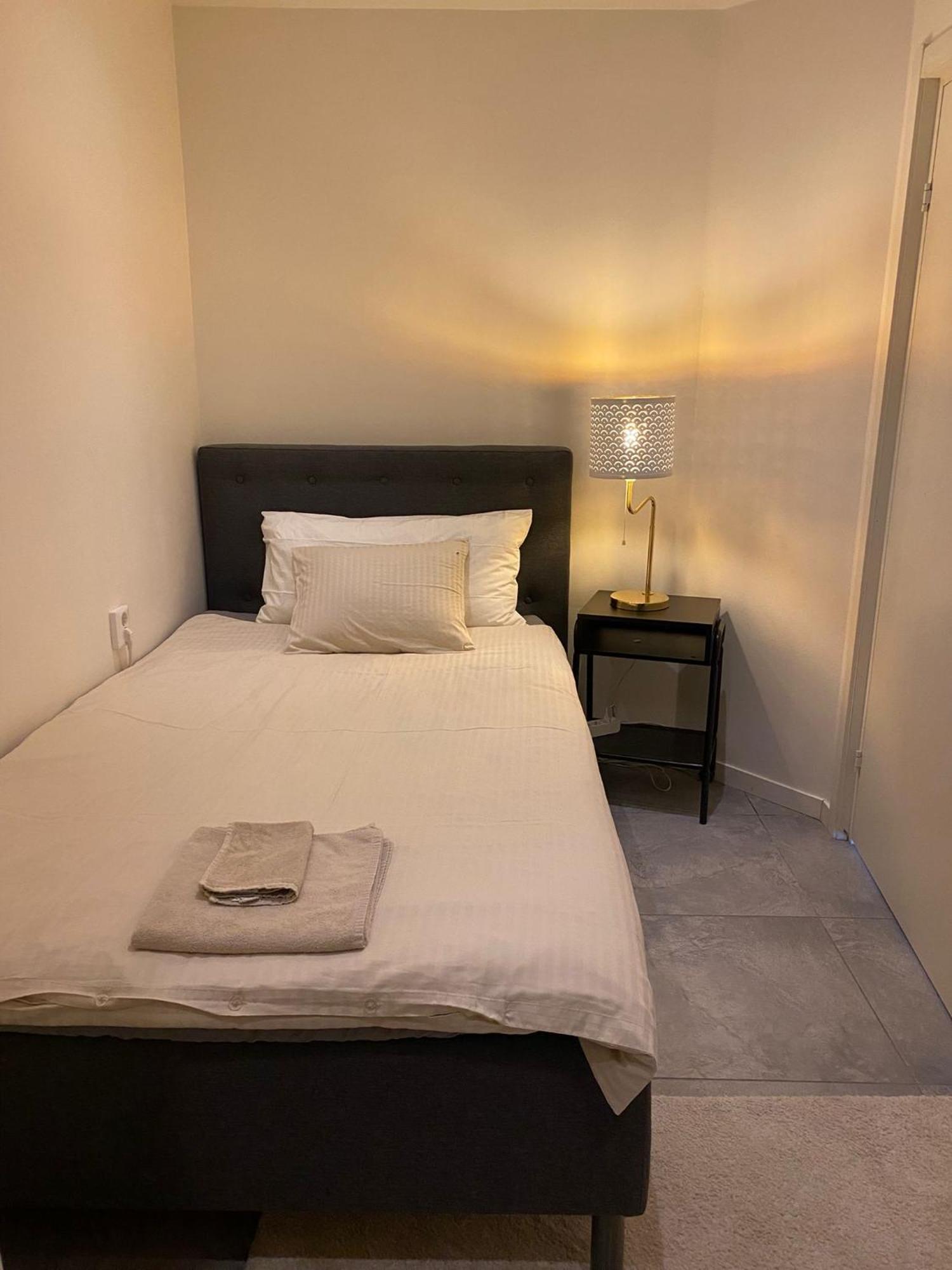 Noah Longstay Apartment Vasteras Exterior photo